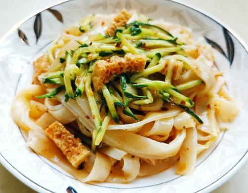 【堂媽教你做涼皮圖片】真水～無(wú)香_下廚房