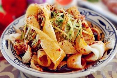 魏家涼皮加盟條件2019年初已公布,這幾項(xiàng)加盟條件極其重要,特別是第三項(xiàng)!